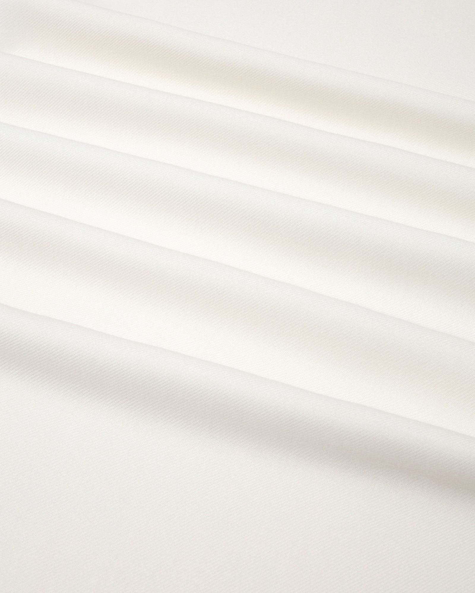 Image number 3 of The Rainbow Wrap in White