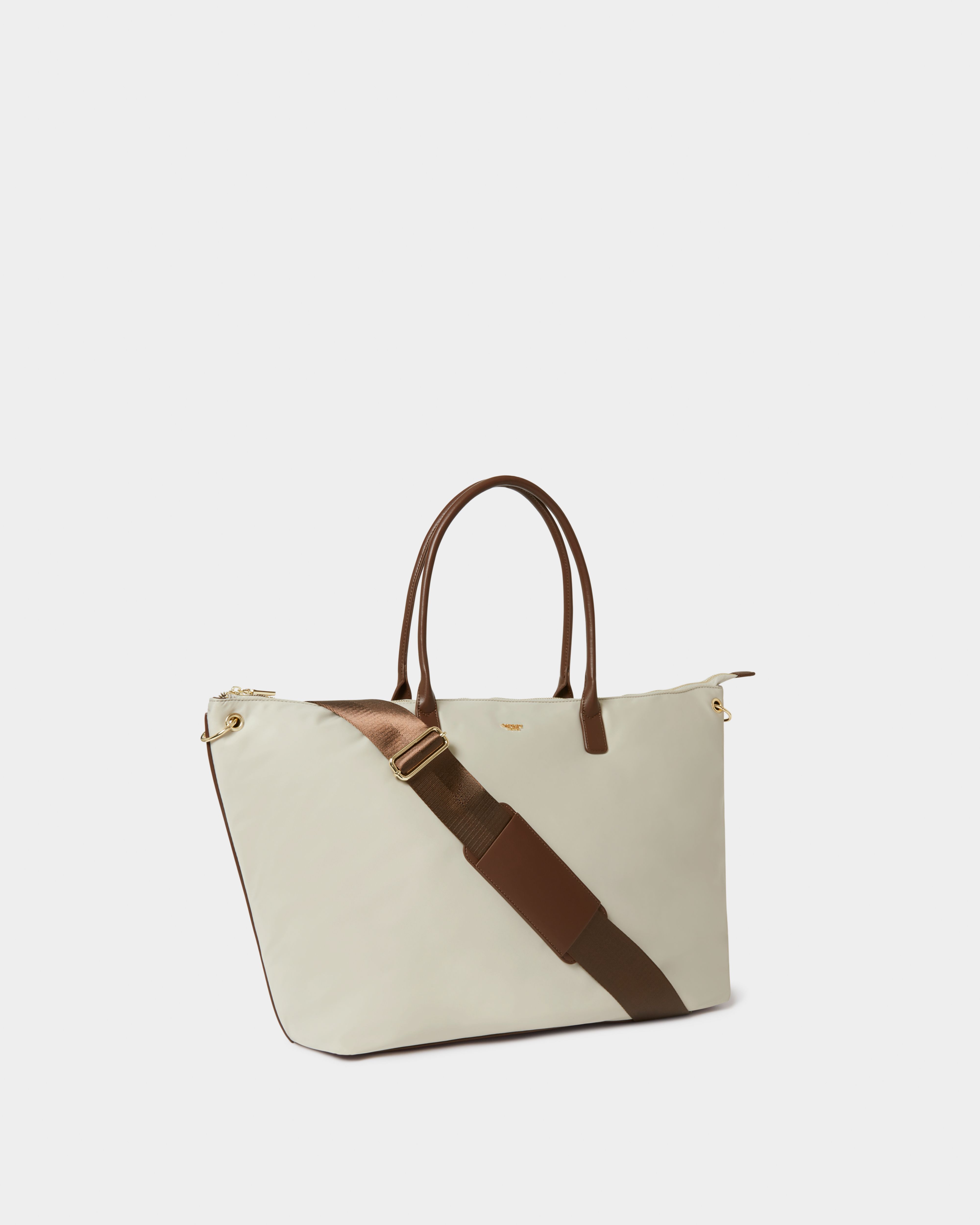Image number 4 of The Voyage Nylon Weekender in Pebble