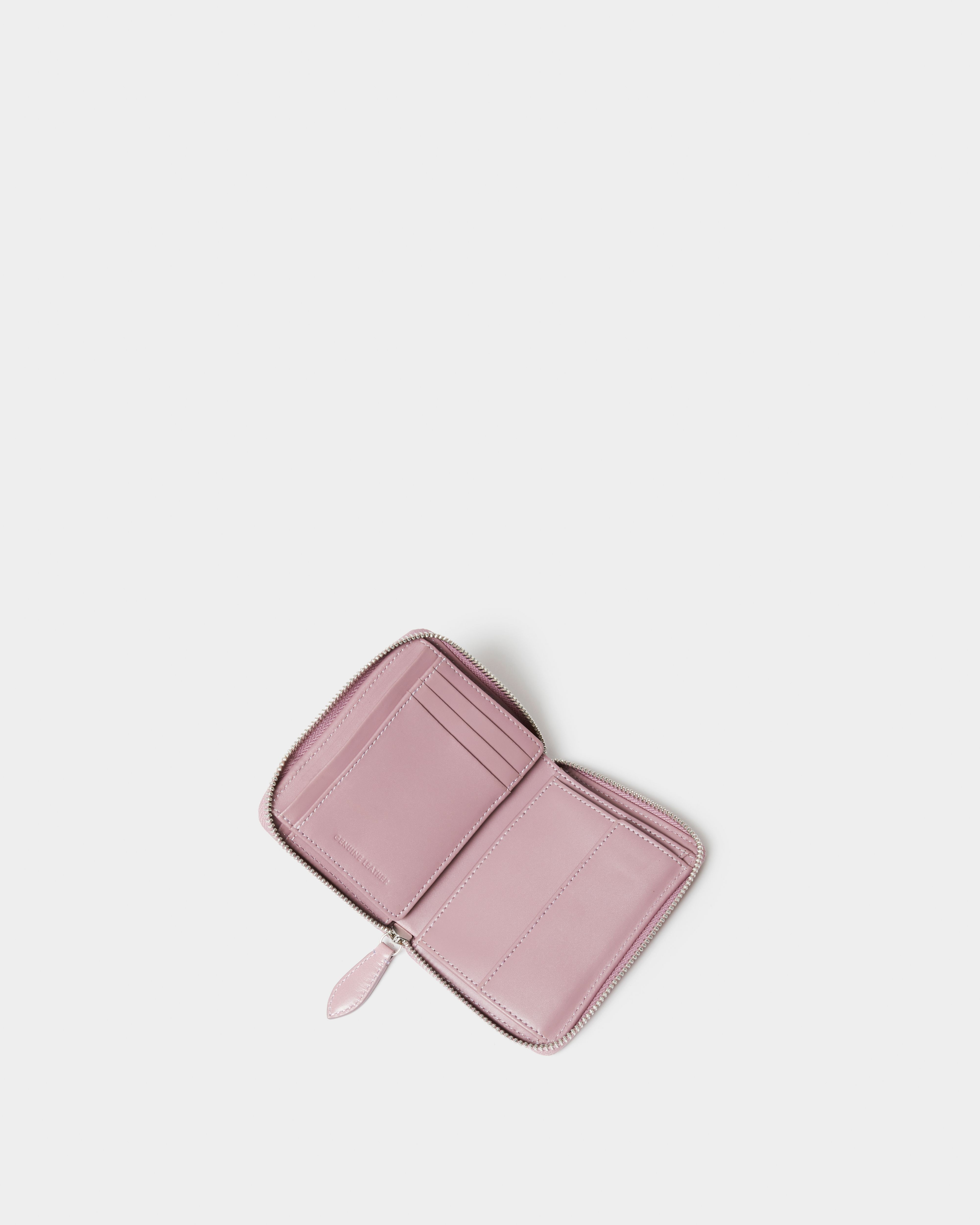 Image number 4 of The Wentworth Medium Leather Zip Around in Heather