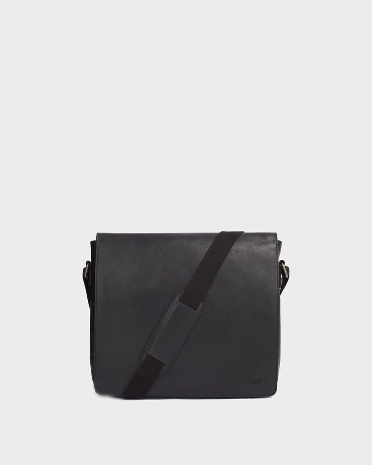 The Smithy Large Leather Messenger in Black