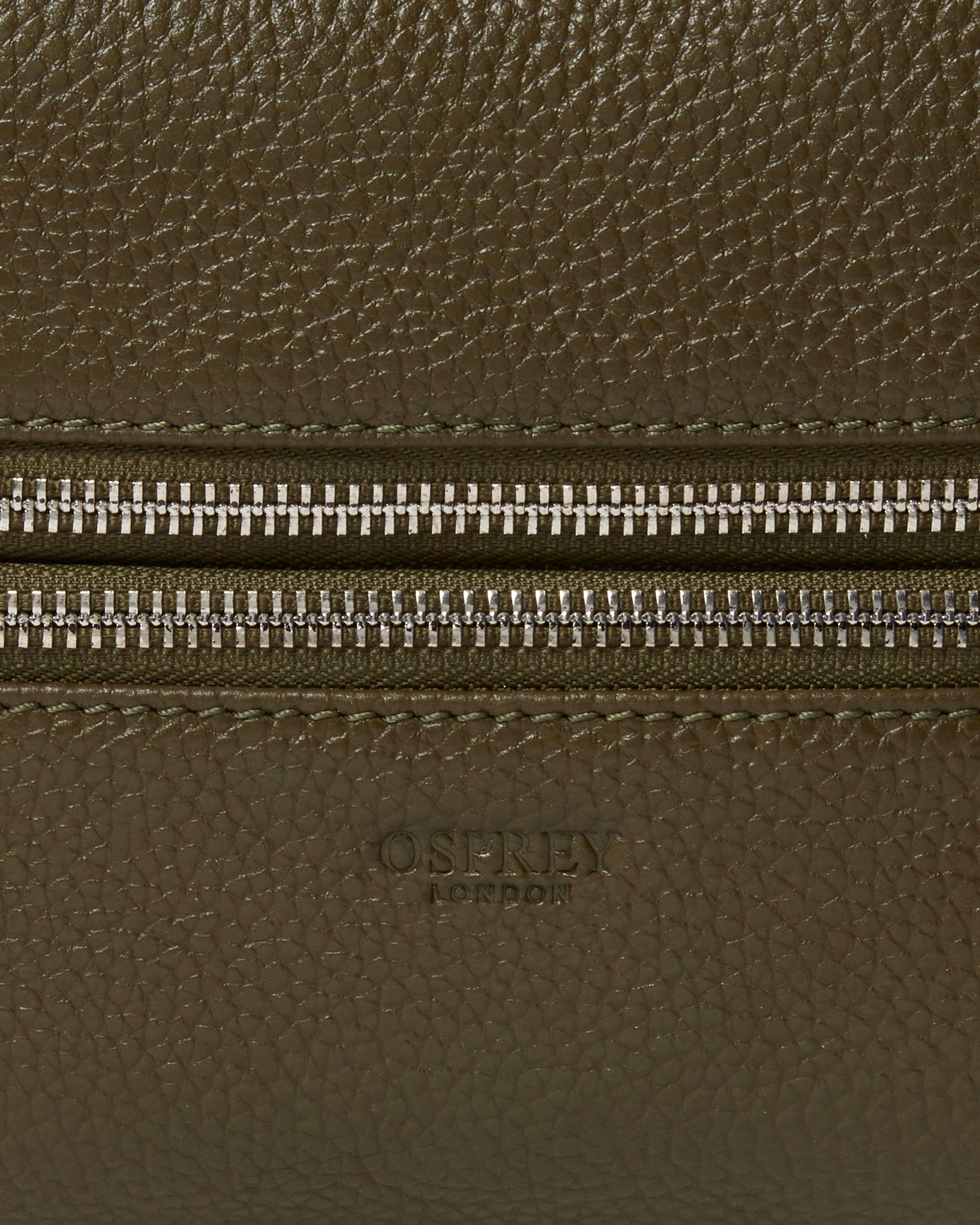 Image number 5 of The Double Zip Small Leather Washbag in Olive