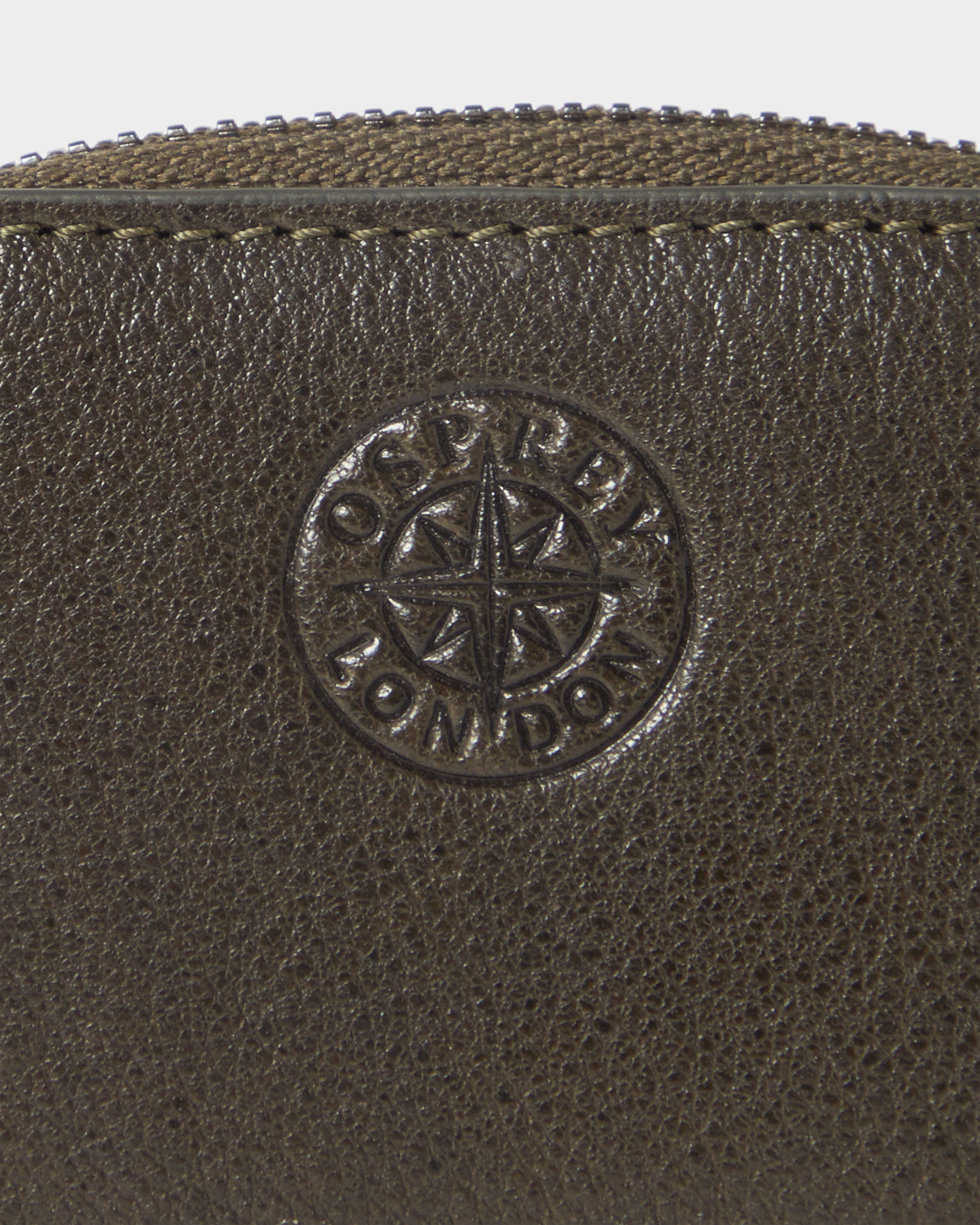 Image number 7 of The Compass Leather Earpod Case in Dark Olive