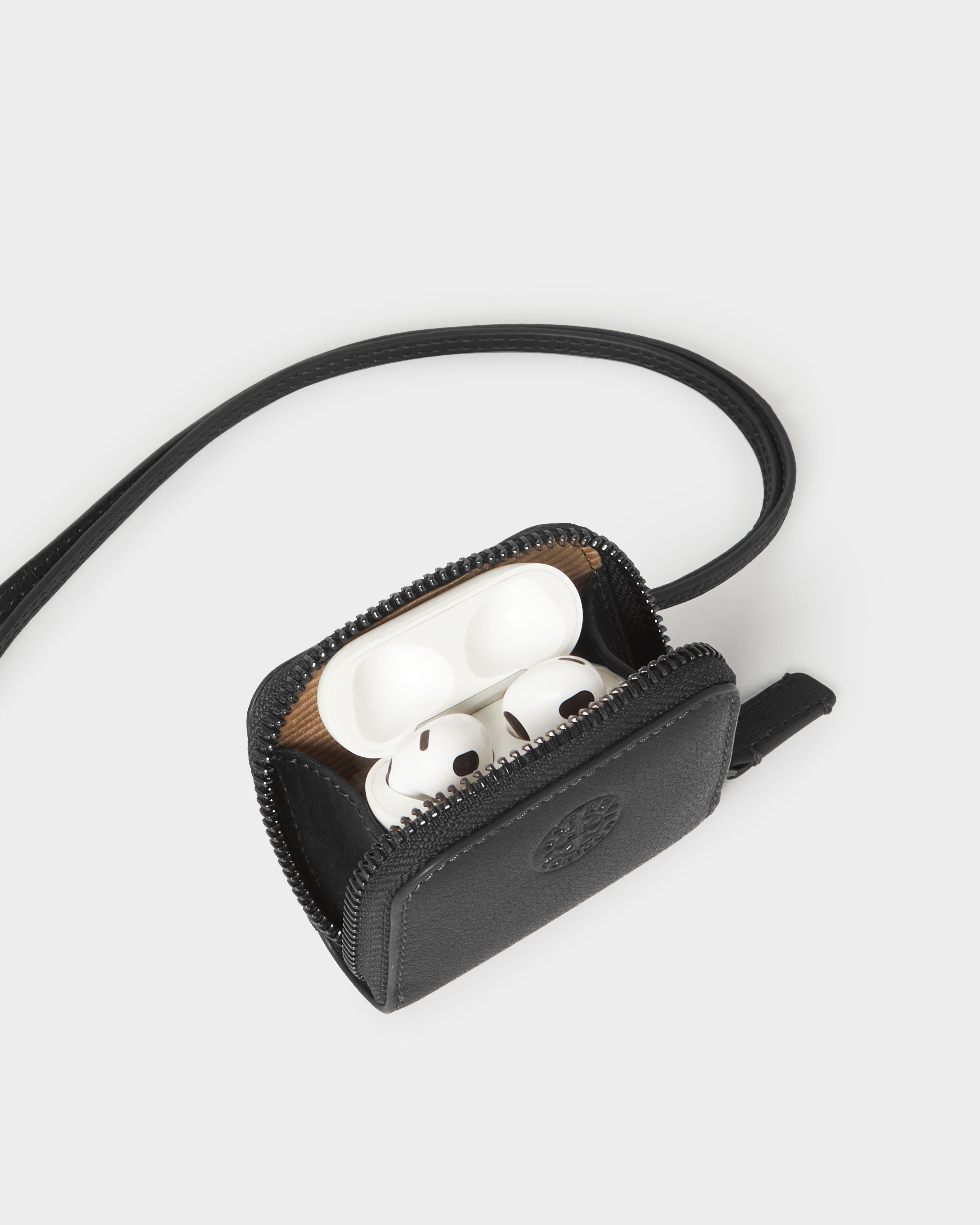 Image number 5 of The Compass Leather Earpod Case in Black