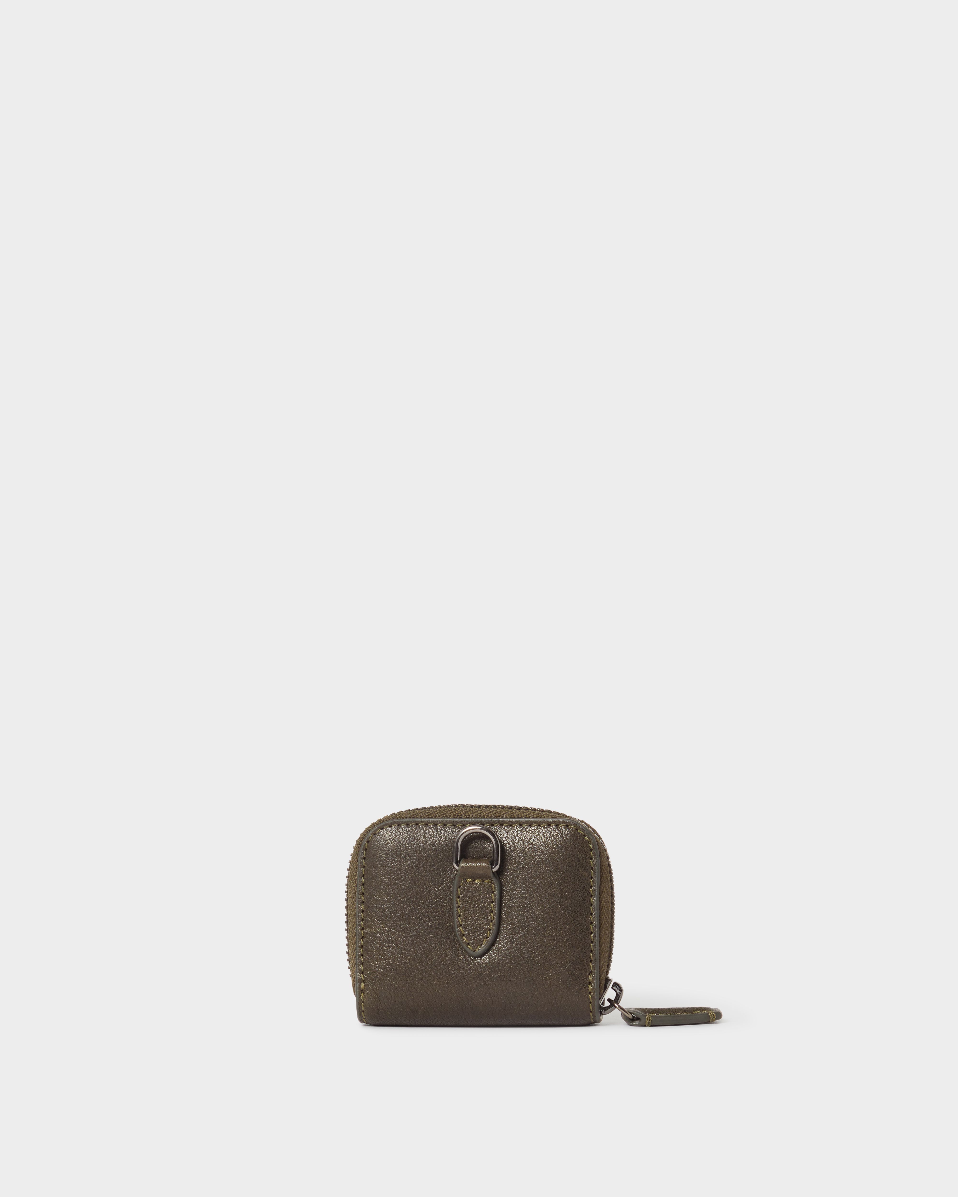 Image number 6 of The Compass Leather Earpod Case in Dark Olive