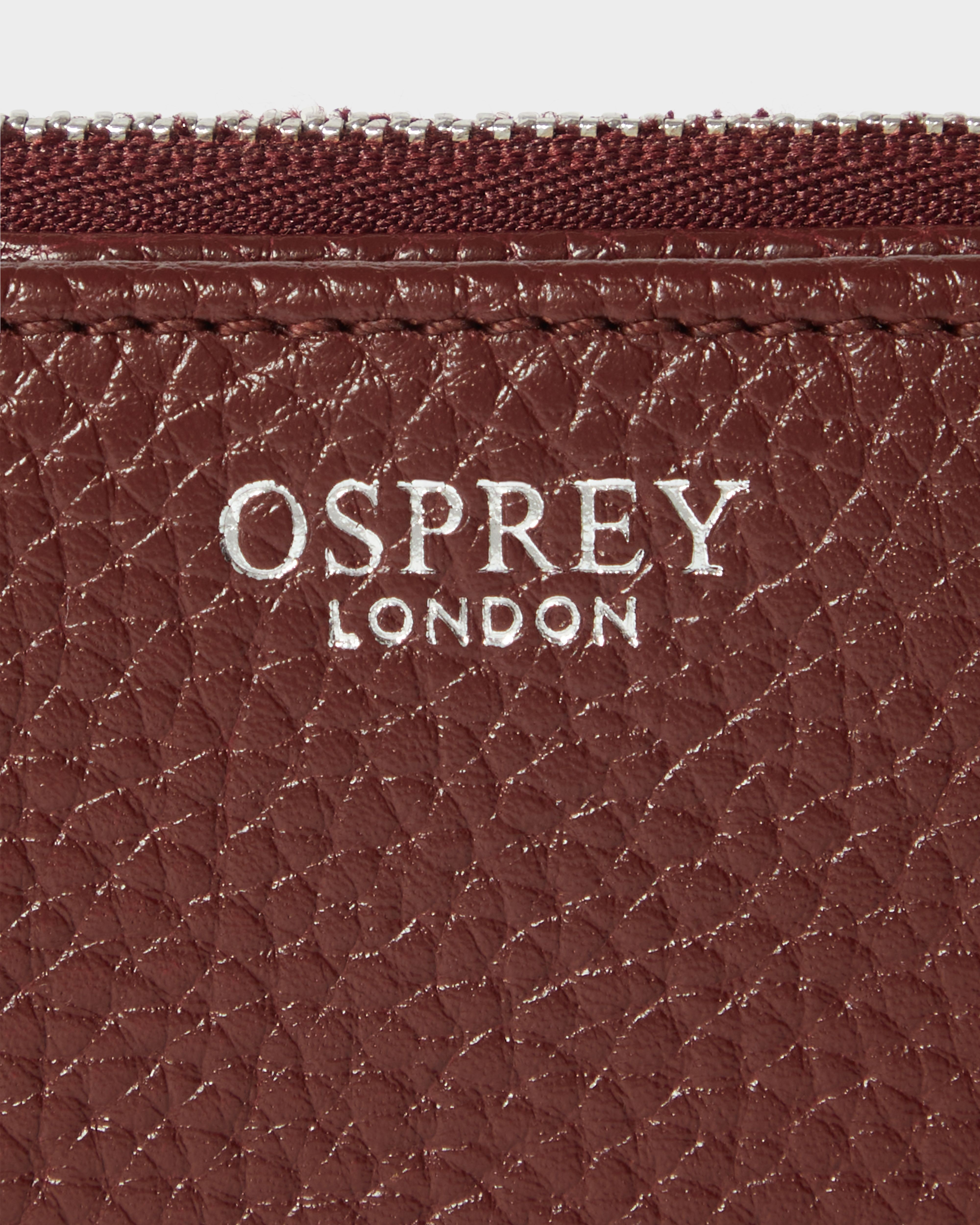 Image number 5 of The Core Medium Leather Zip Matinee Purse in Merlot
