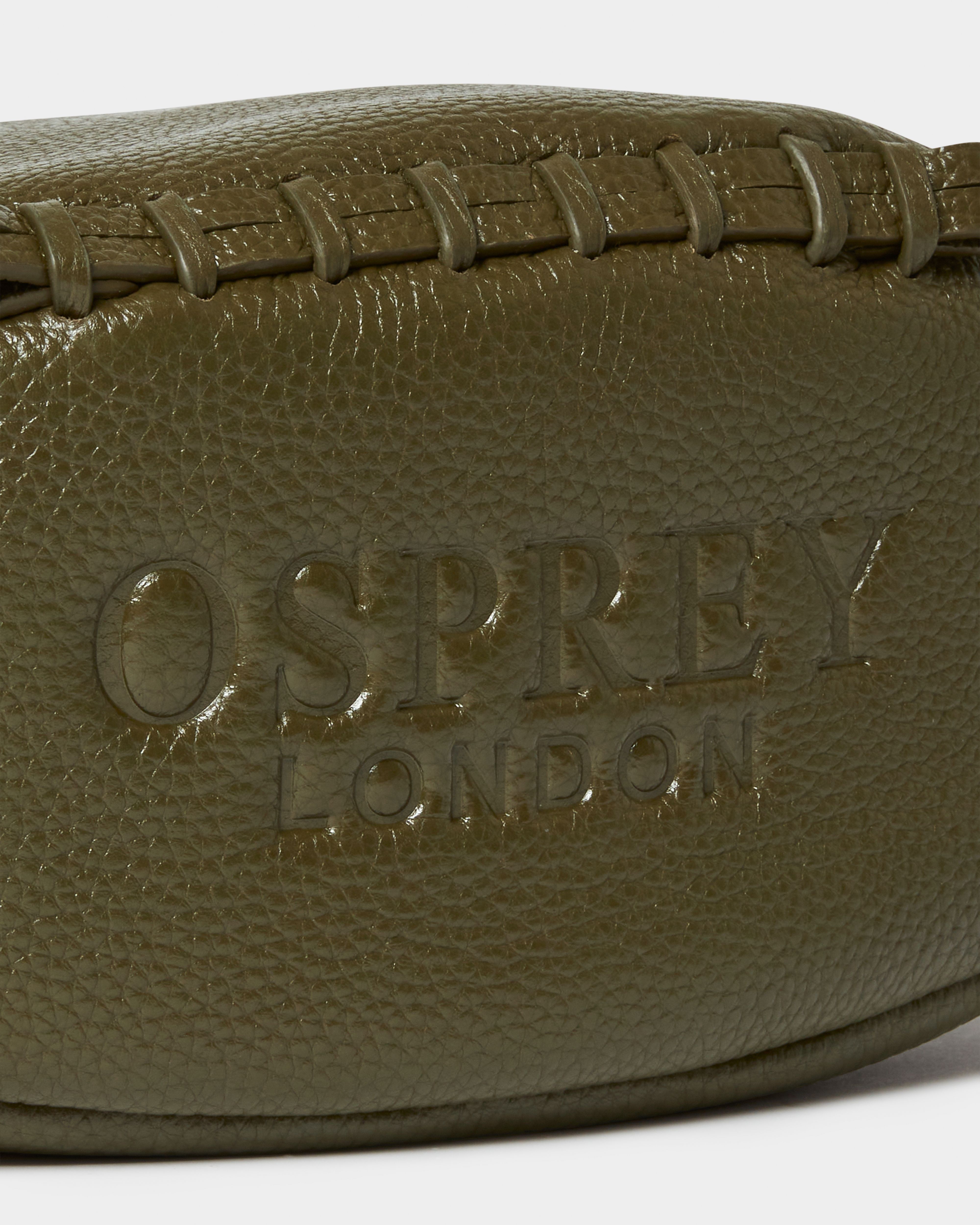 Image number 5 of The Rugger Leather Washbag in Olive