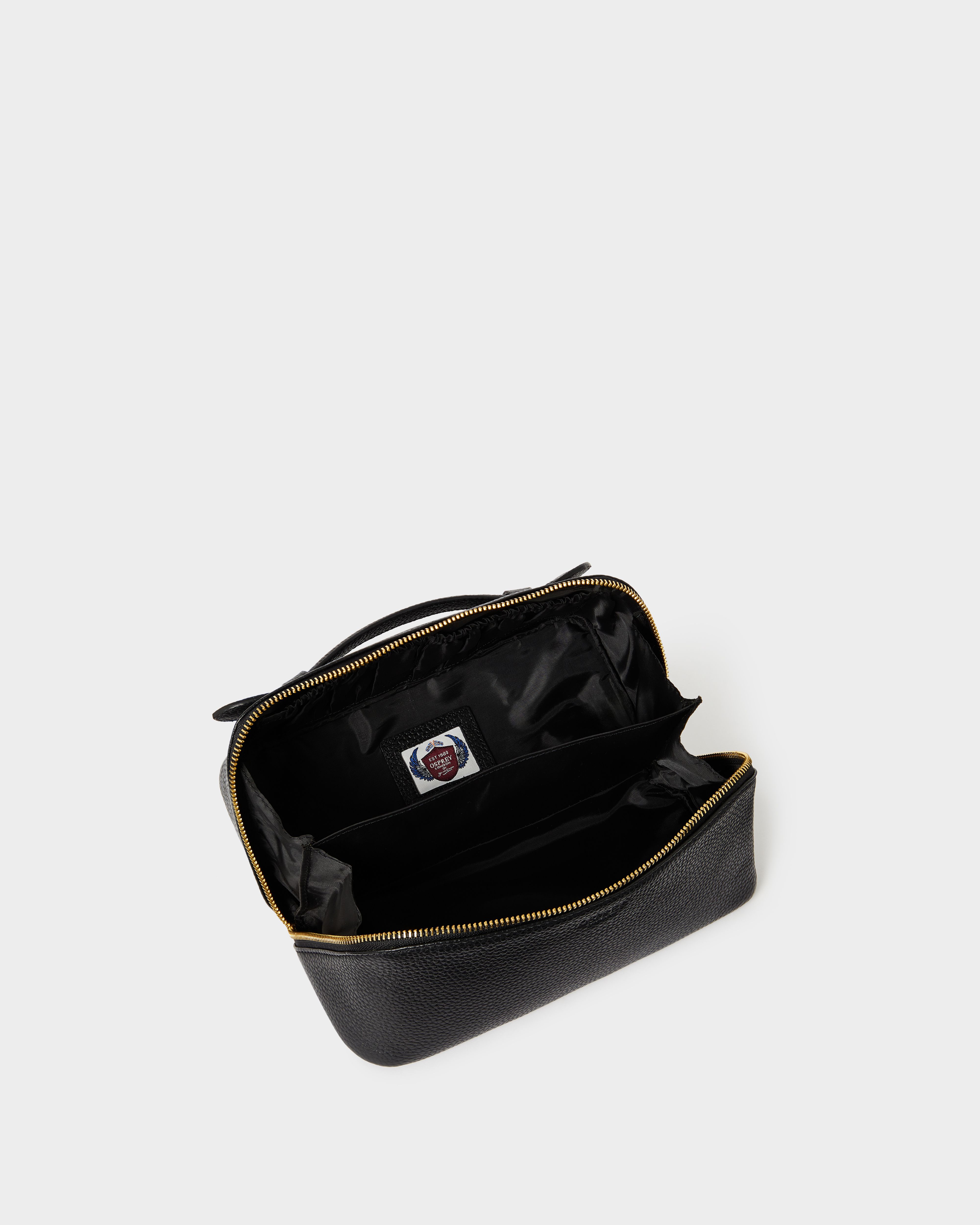Image number 3 of The Jet Set Leather Washbag in Black