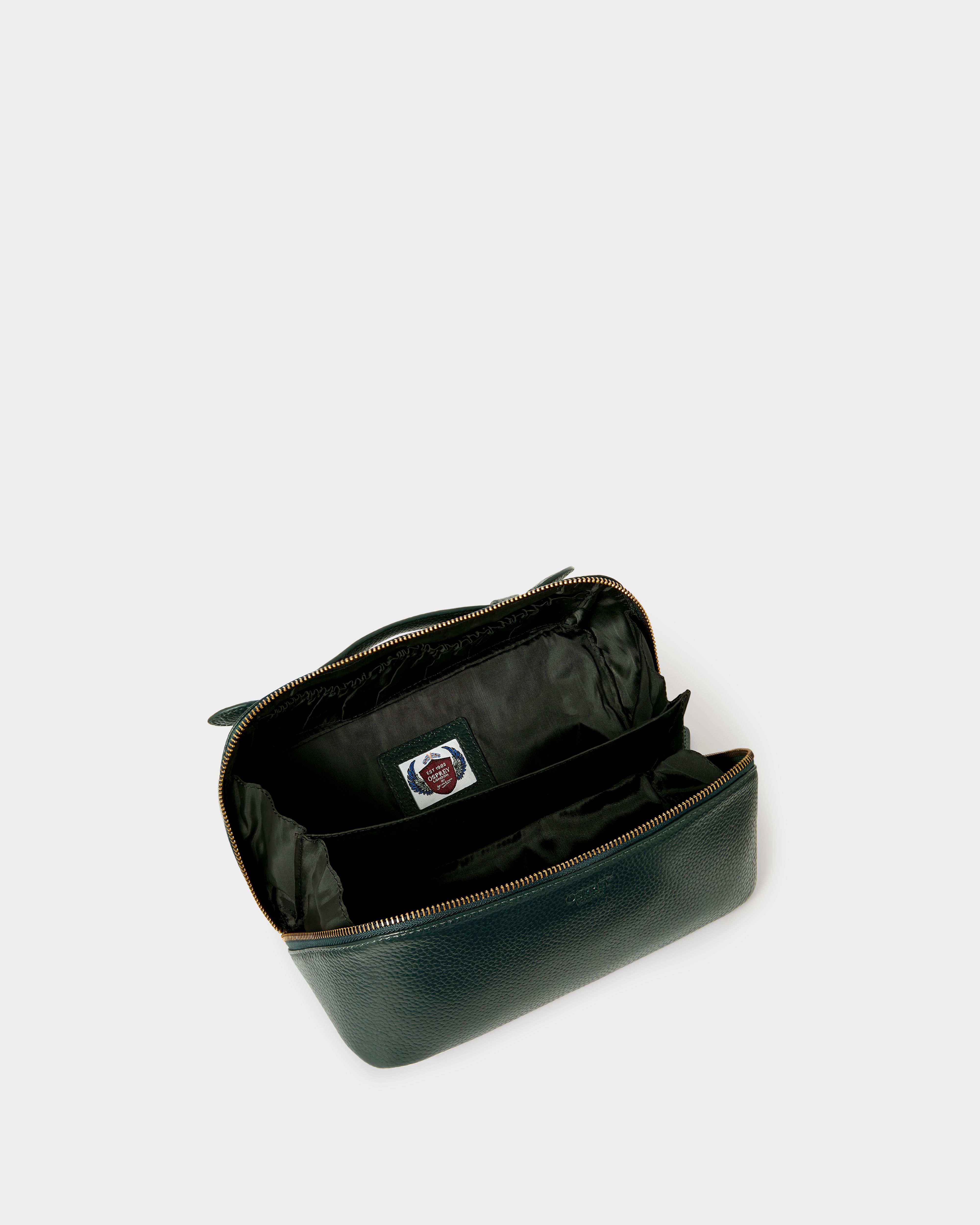 Image number 3 of The Jet Set Leather Washbag in Forest
