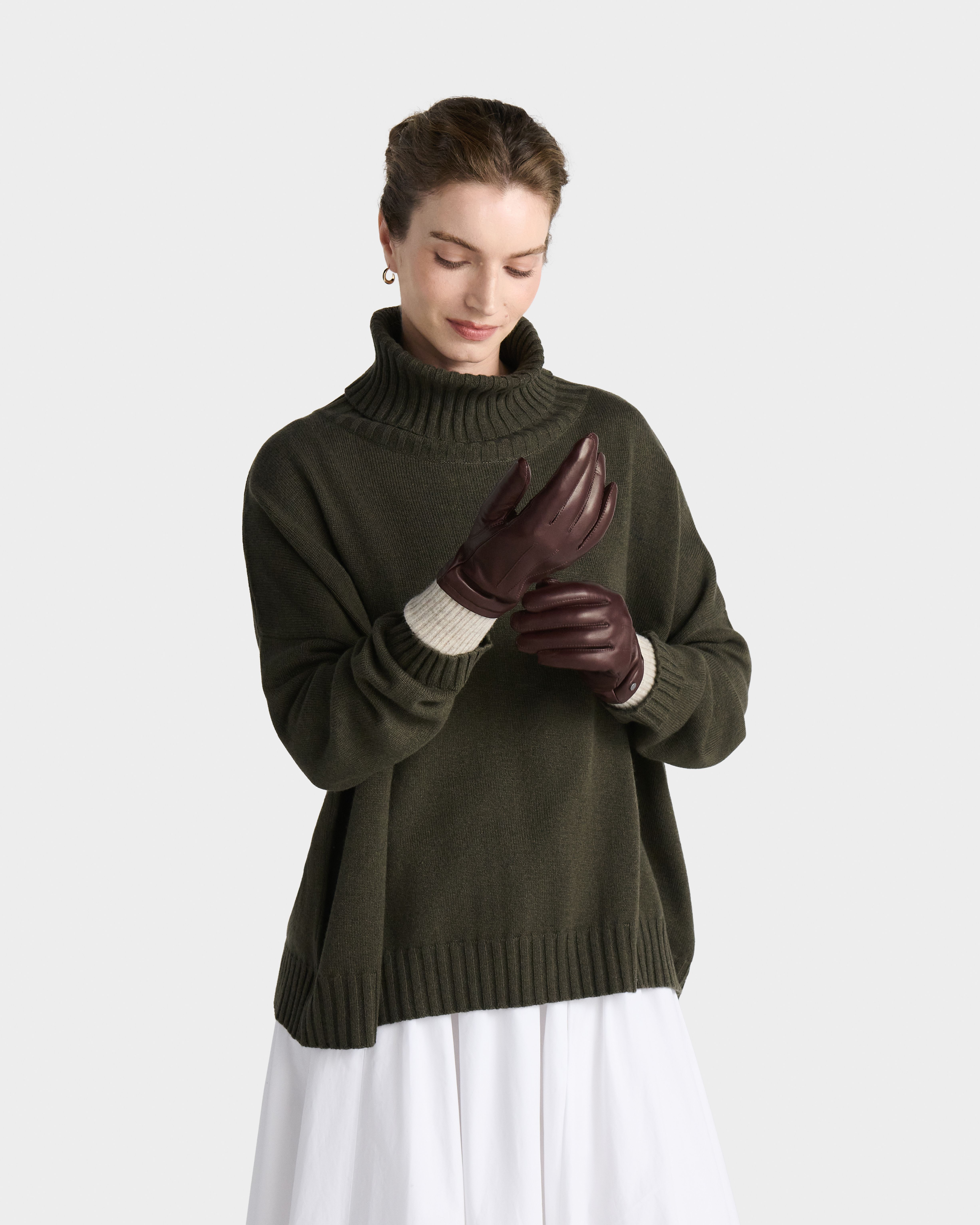 The Ada Leather Gloves in Cognac