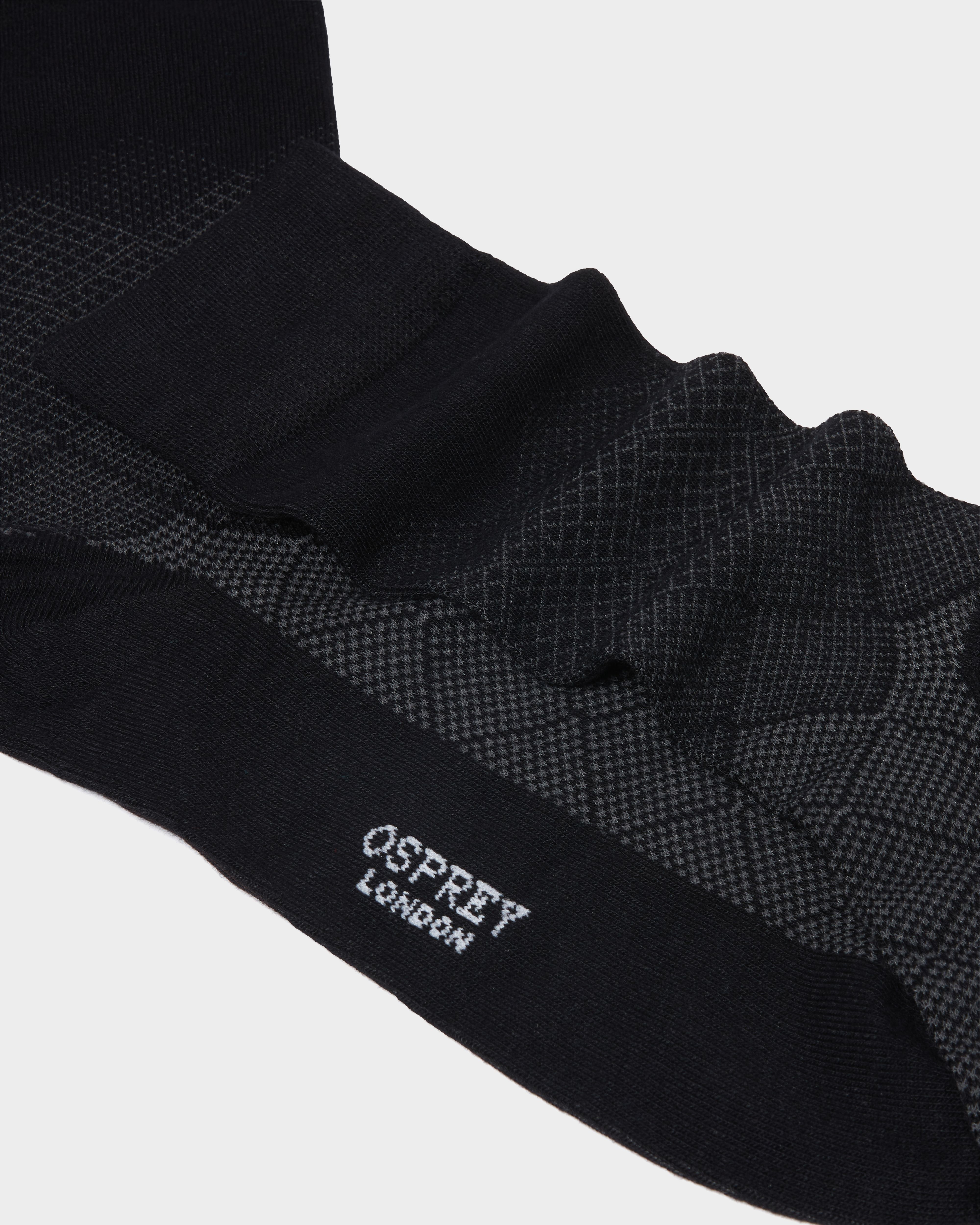 Image number 4 of Mens Bamboo Boxed Socks Set of 3 in Geometric Multi