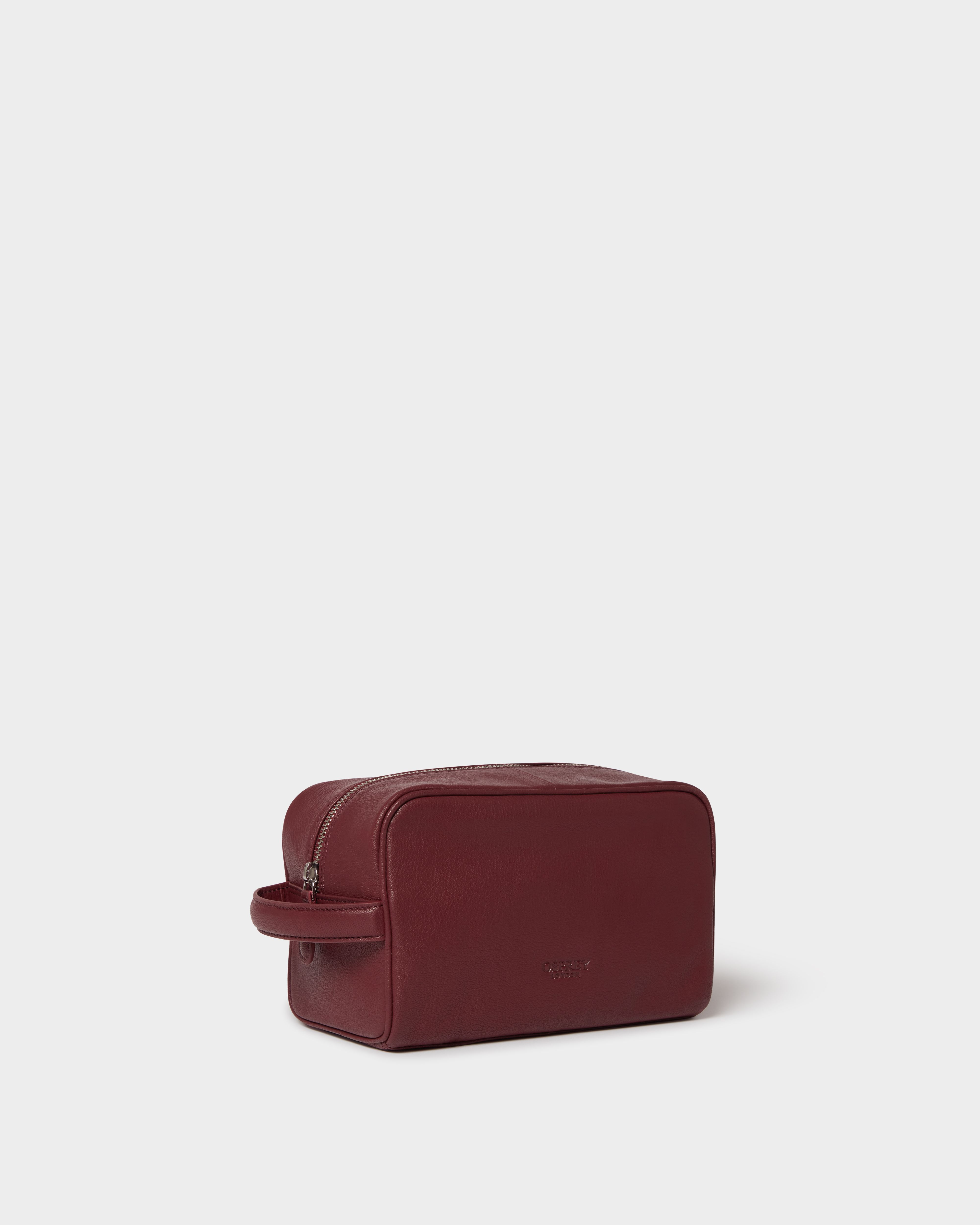 Image number 2 of The Arlington Leather Washbag in Bordeaux