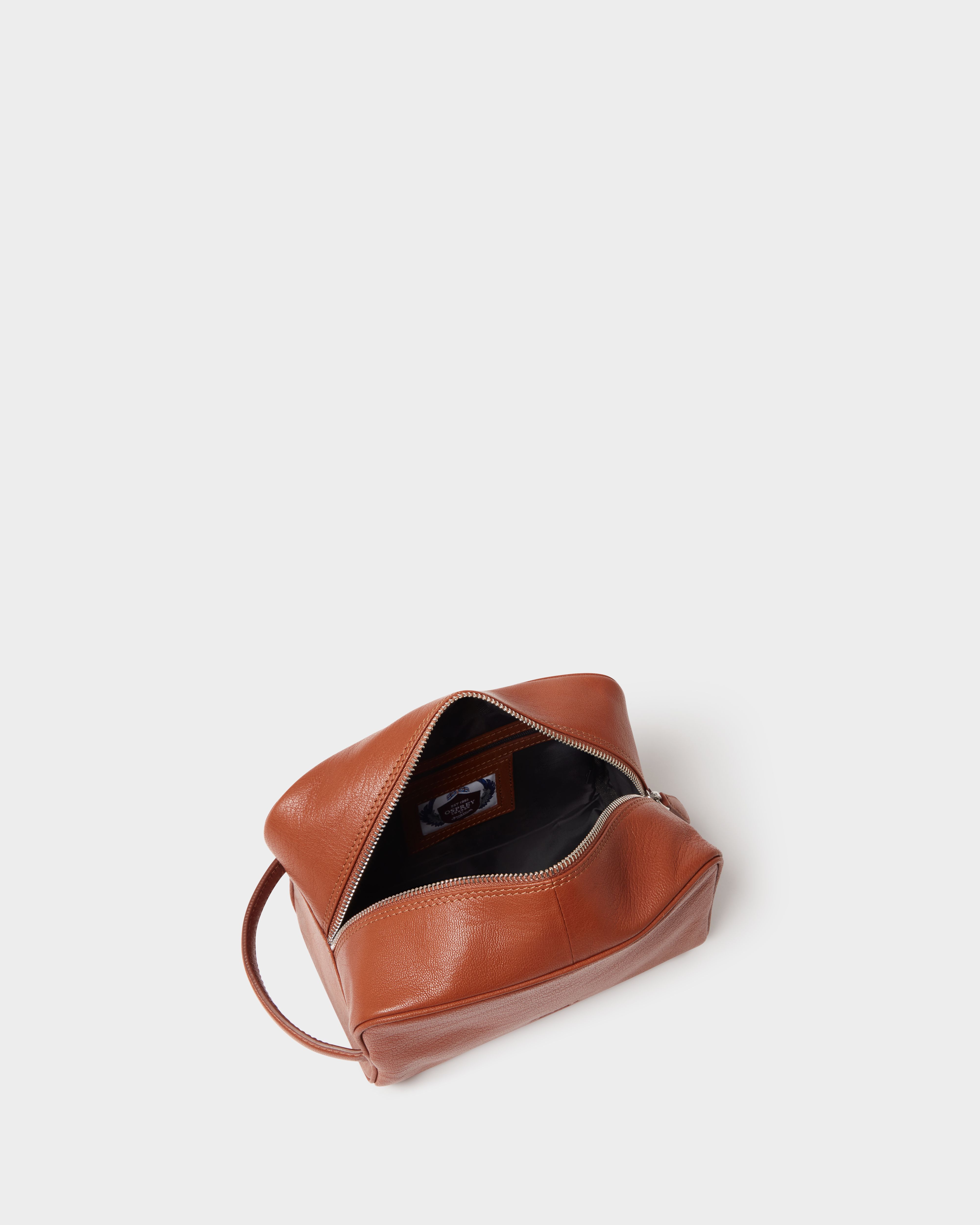 Image number 3 of The Arlington Leather Washbag in Tan