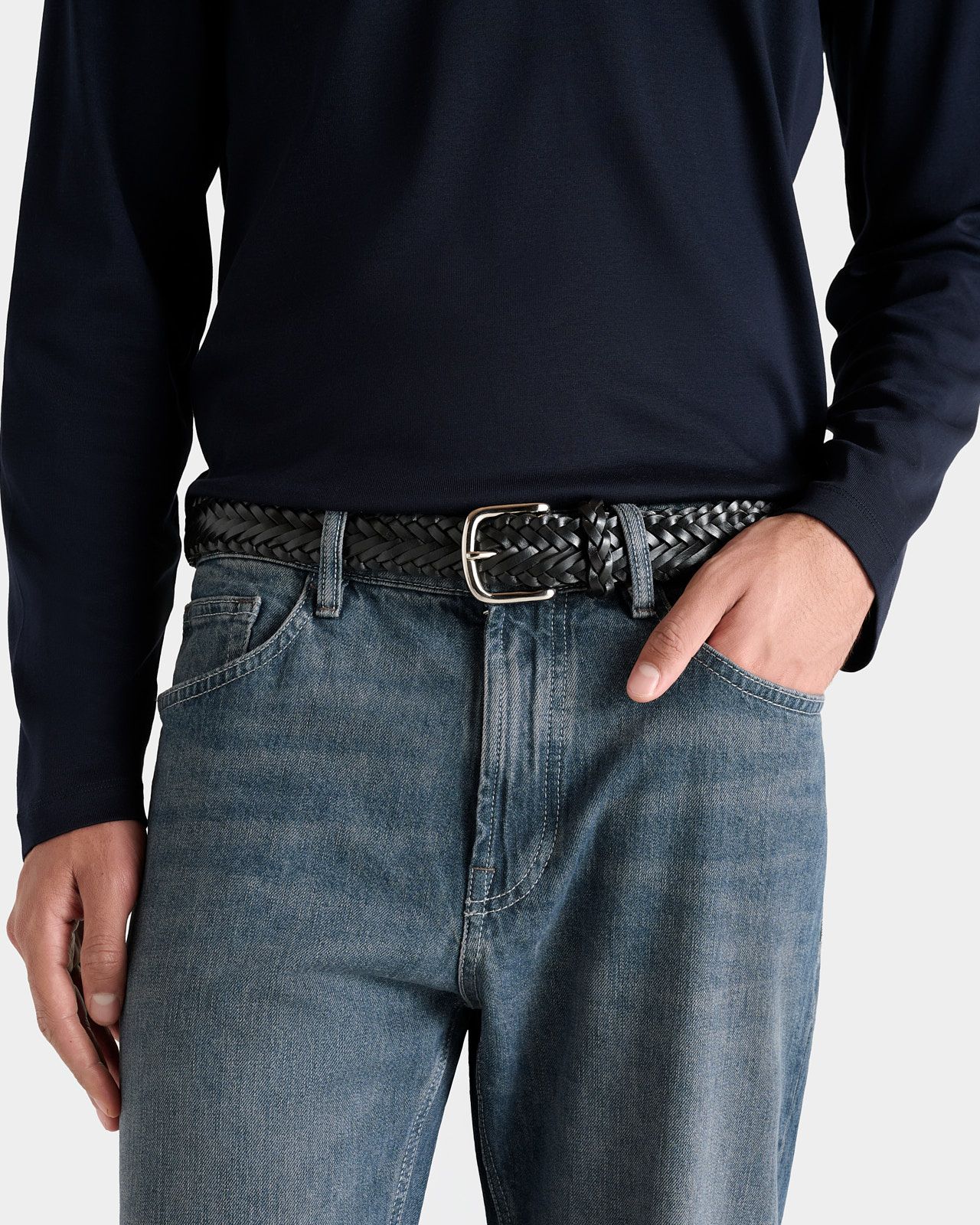 The Hand Plaited Classic Leather Belt in Black