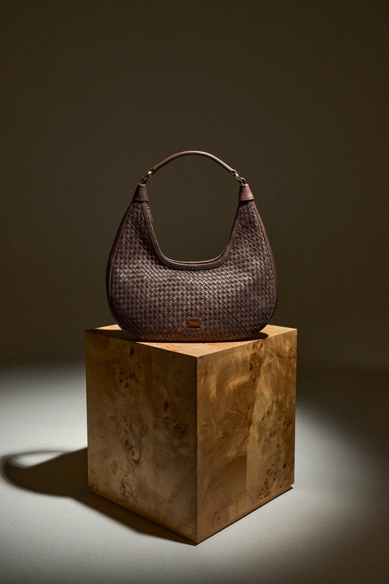 The Alba Woven Leather Shoulder Bag in Chocolate