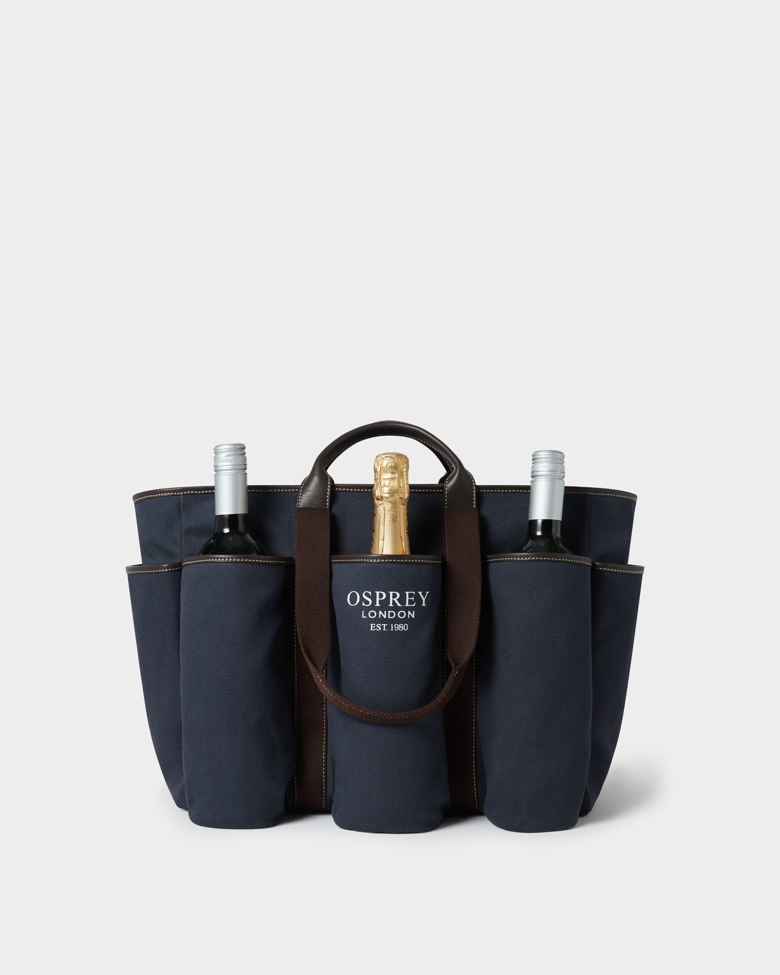 Image number 1 of The Great Gaddesden Canvas Picnic Bag in Navy & Chocolate