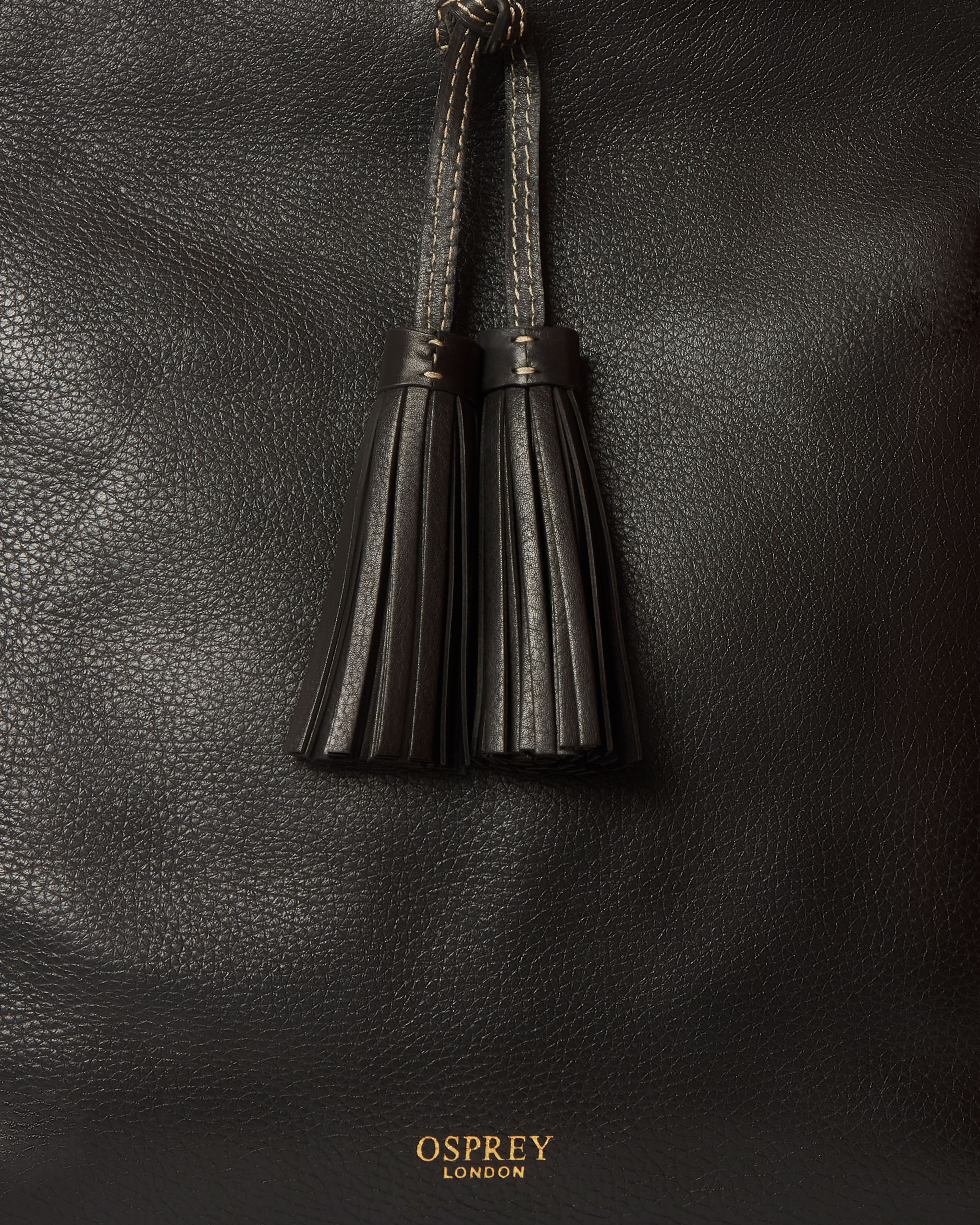 Image number 5 of The Savanna Leather Hobo in Black