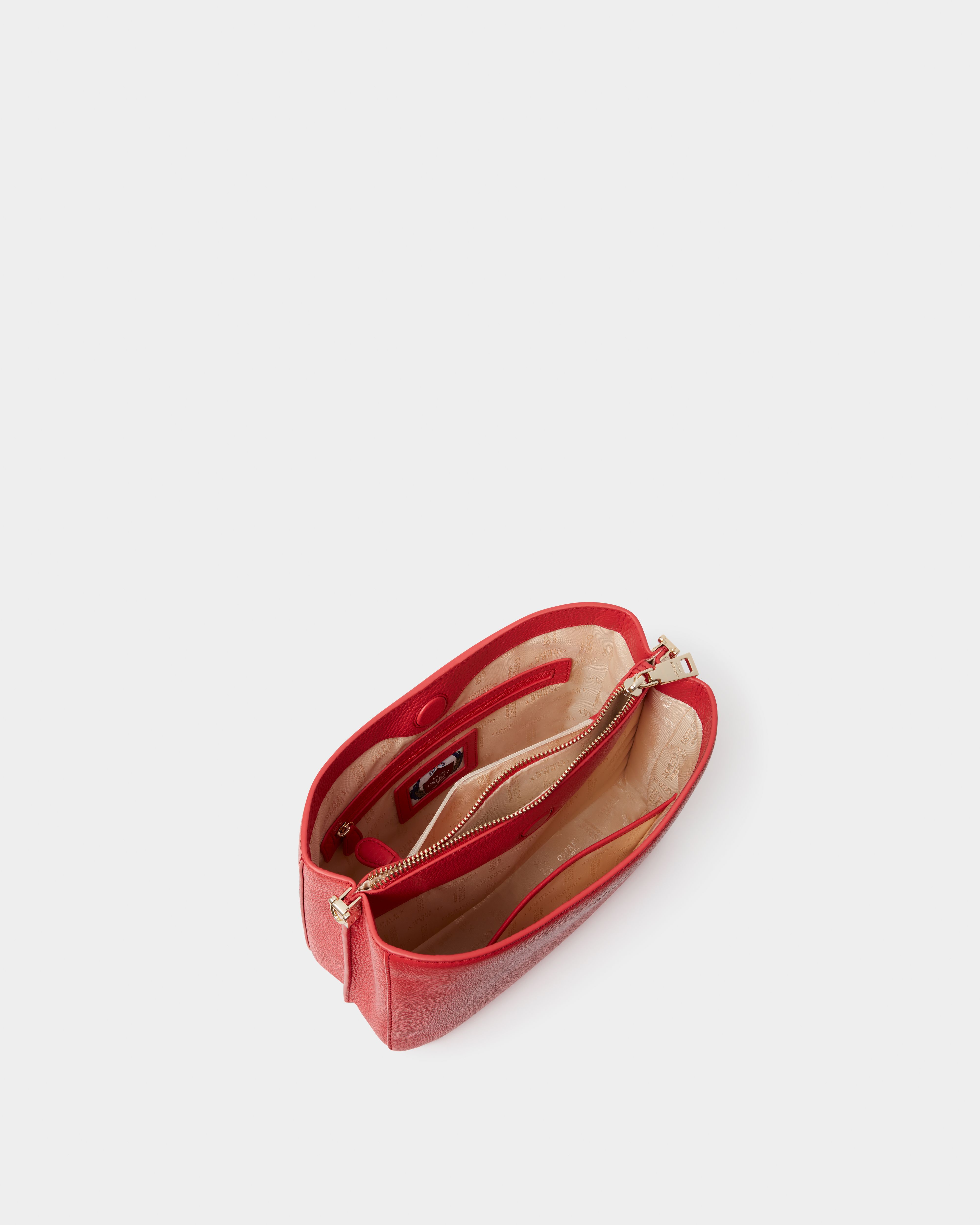 Image number 3 of The Winchester Leather Grab in Red