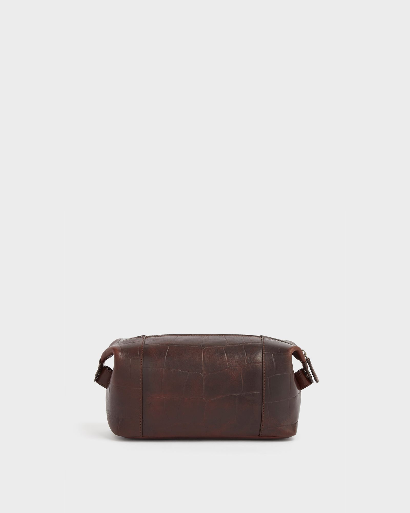 Image number 3 of The Brixton Leather Washbag in Cognac
