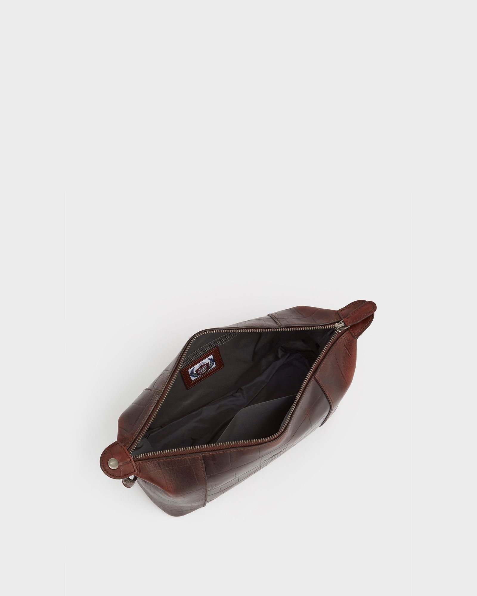 Image number 4 of The Brixton Leather Washbag in Cognac