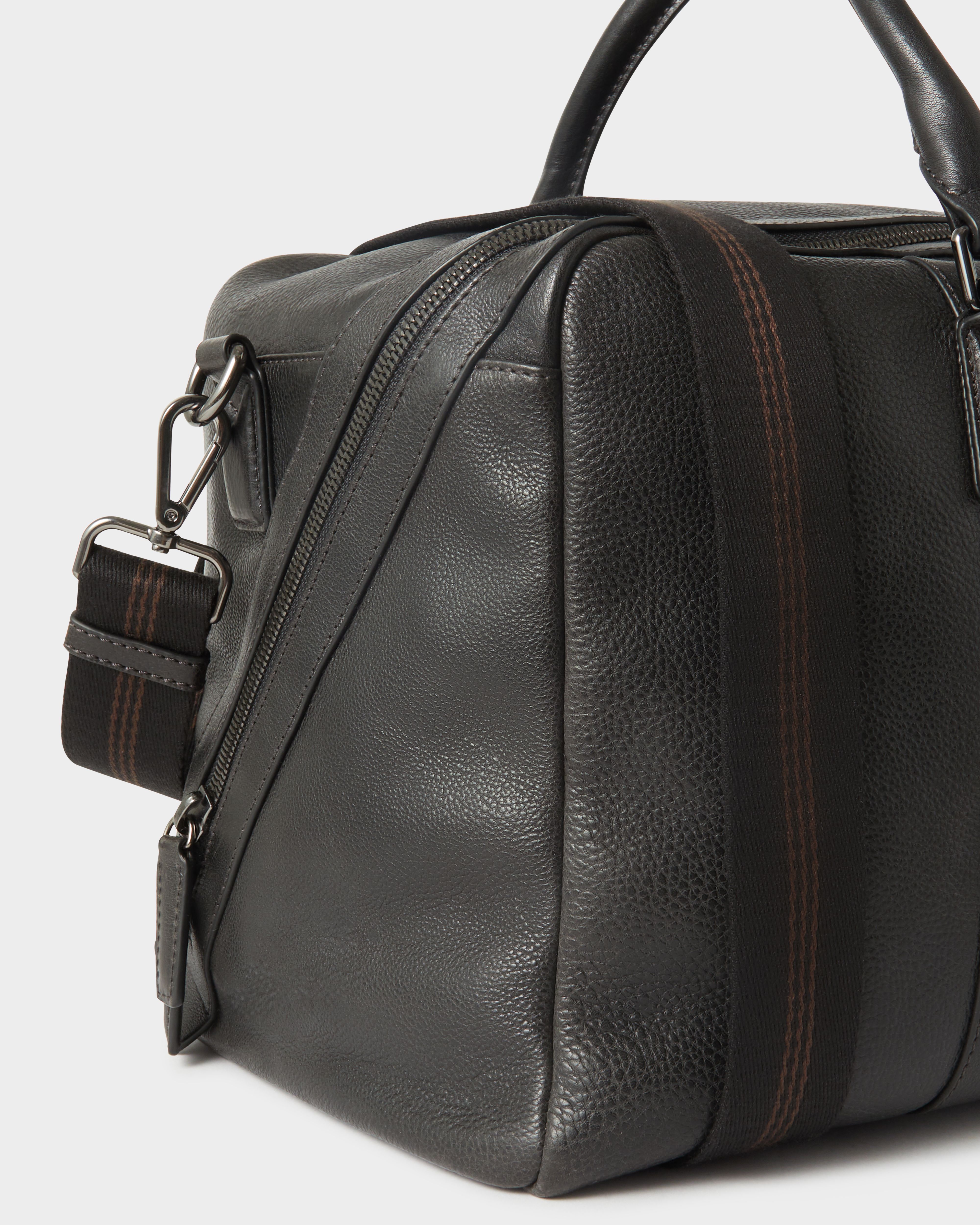 Image number 6 of The Compass Leather Weekender Bag in Black