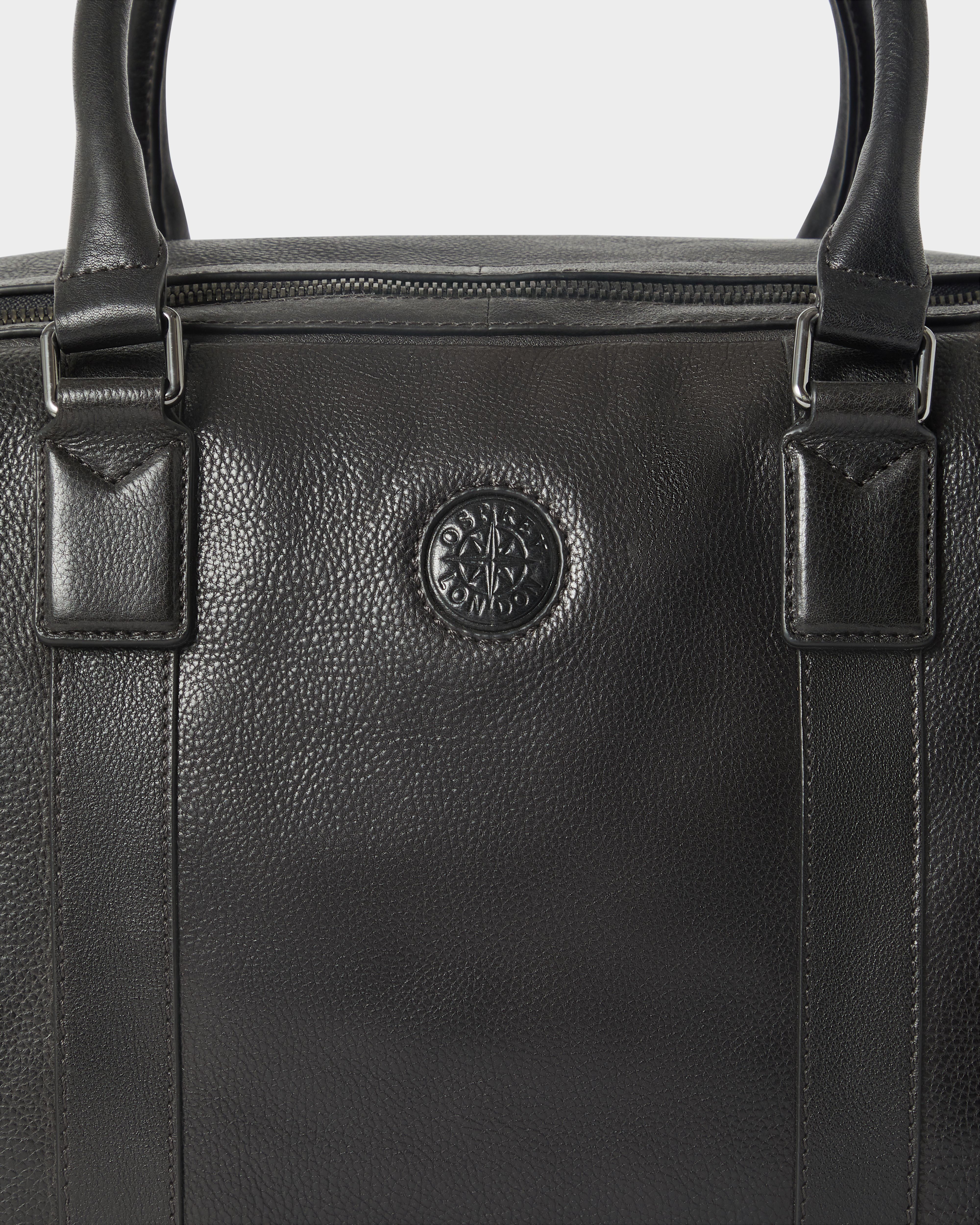 Image number 7 of The Compass Leather Weekender Bag in Black