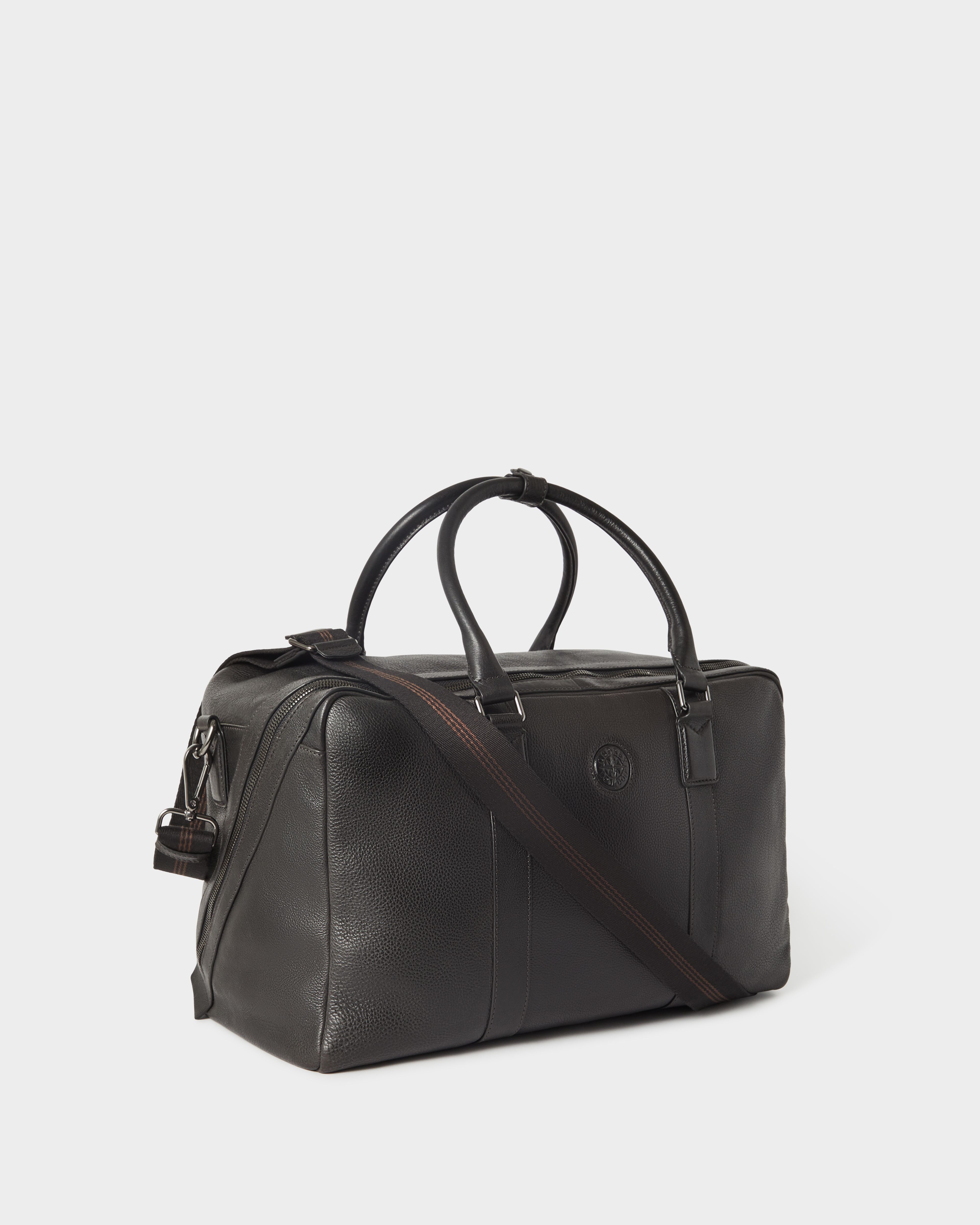 Image number 3 of The Compass Leather Weekender Bag in Black