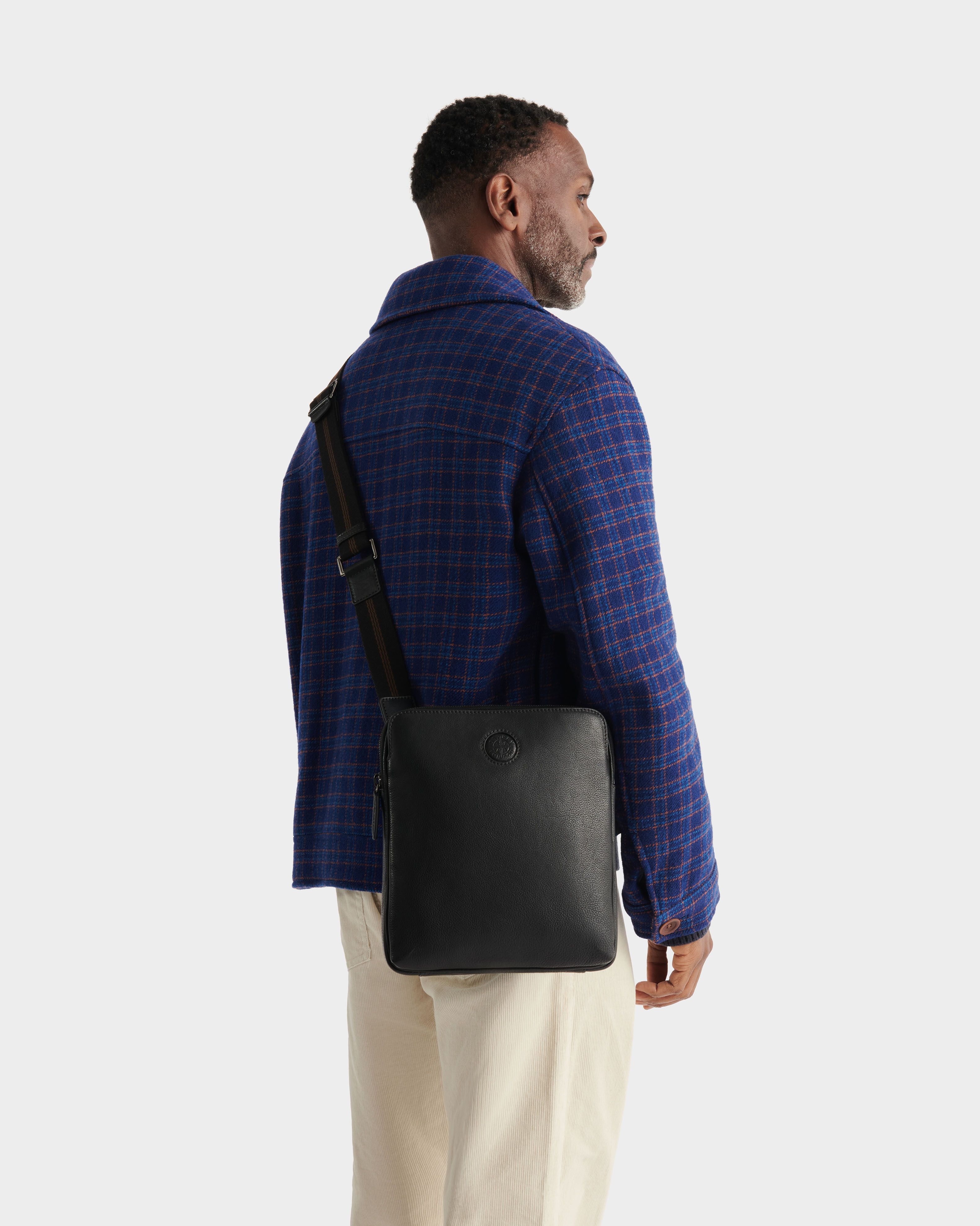 Mini messenger bag mens online