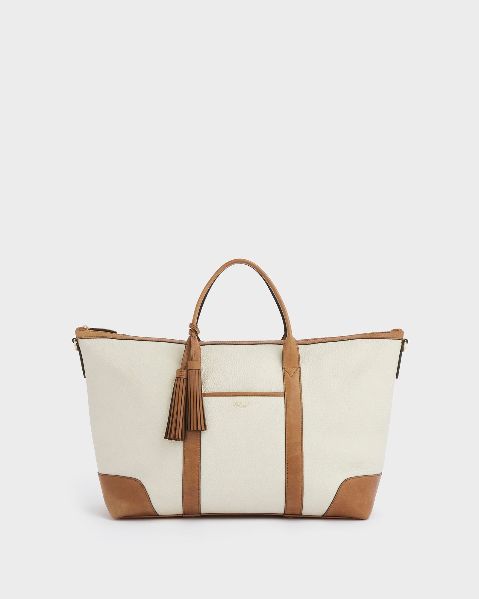 The Savanna Leather Weekender in Ivory