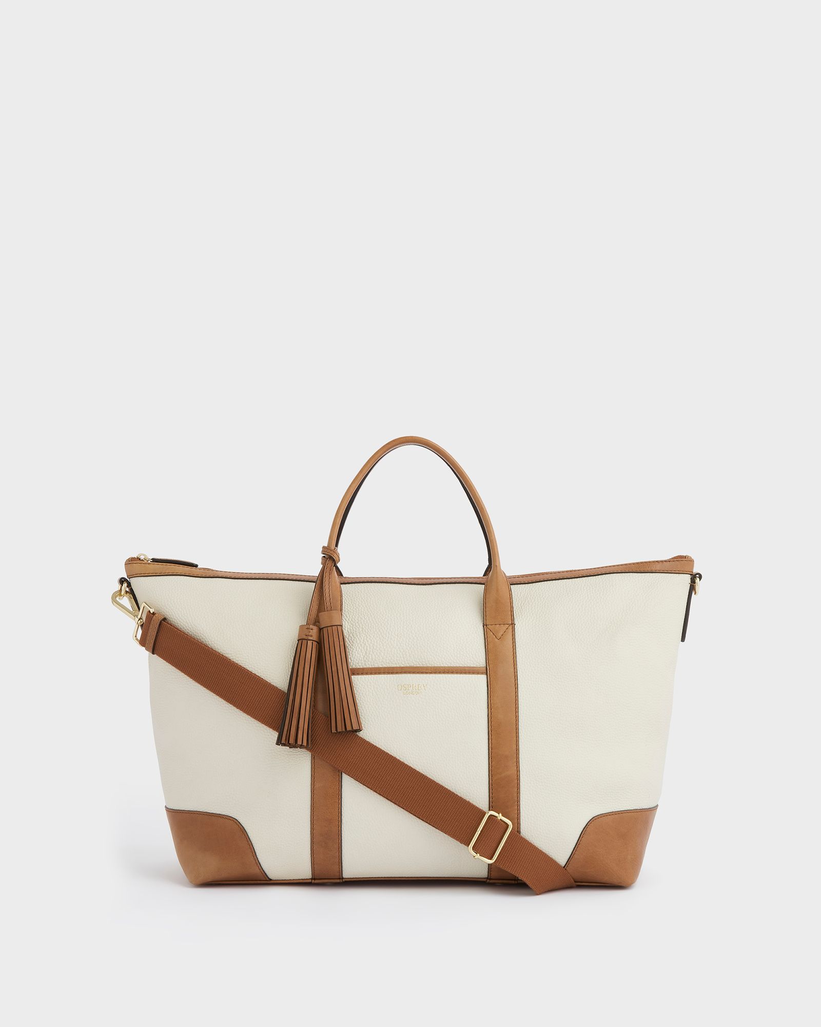 Image number 3 of The Savanna Leather Weekender in Ivory