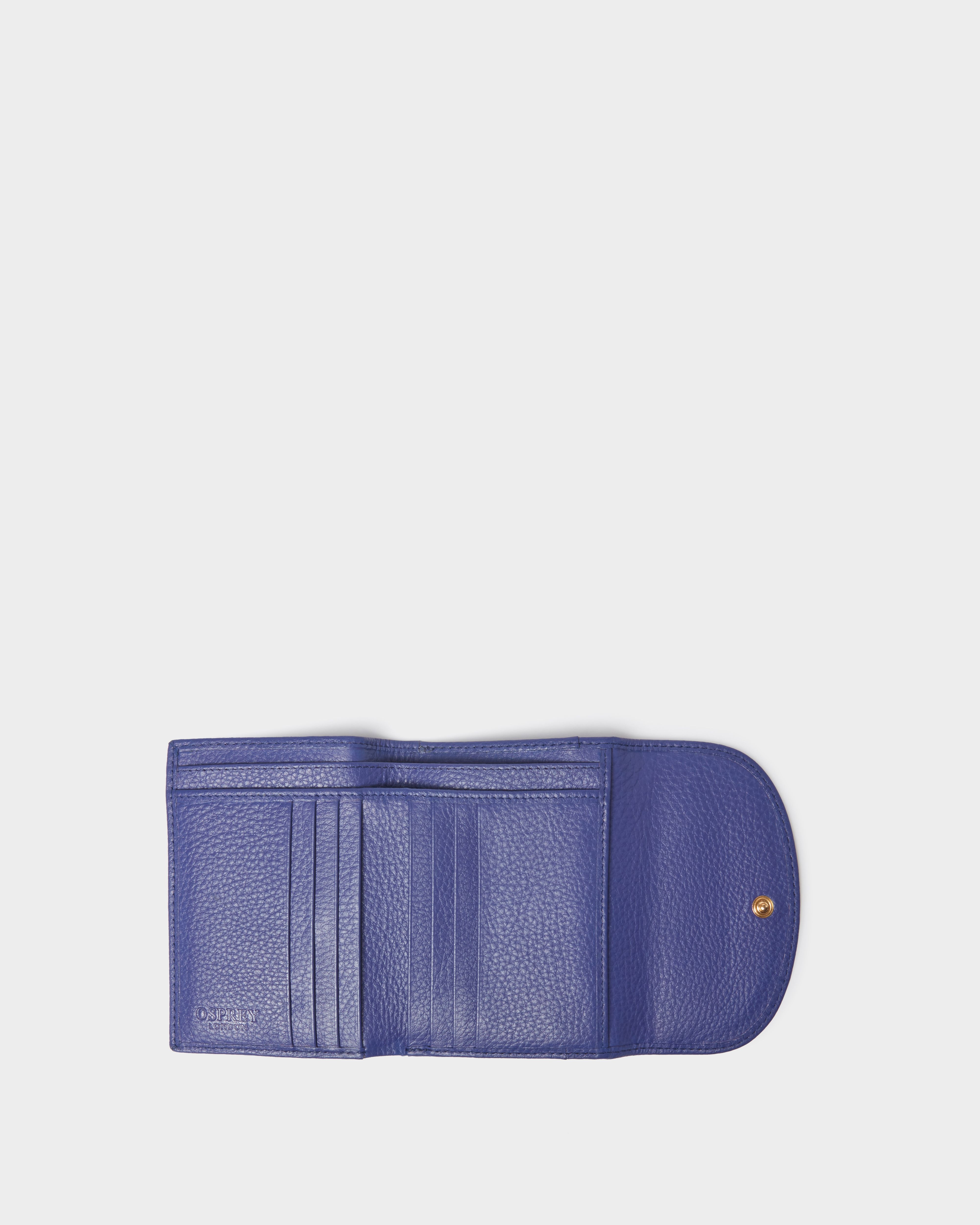 Image number 11 of The Tilly Leather Weekend Gift Set in Purple