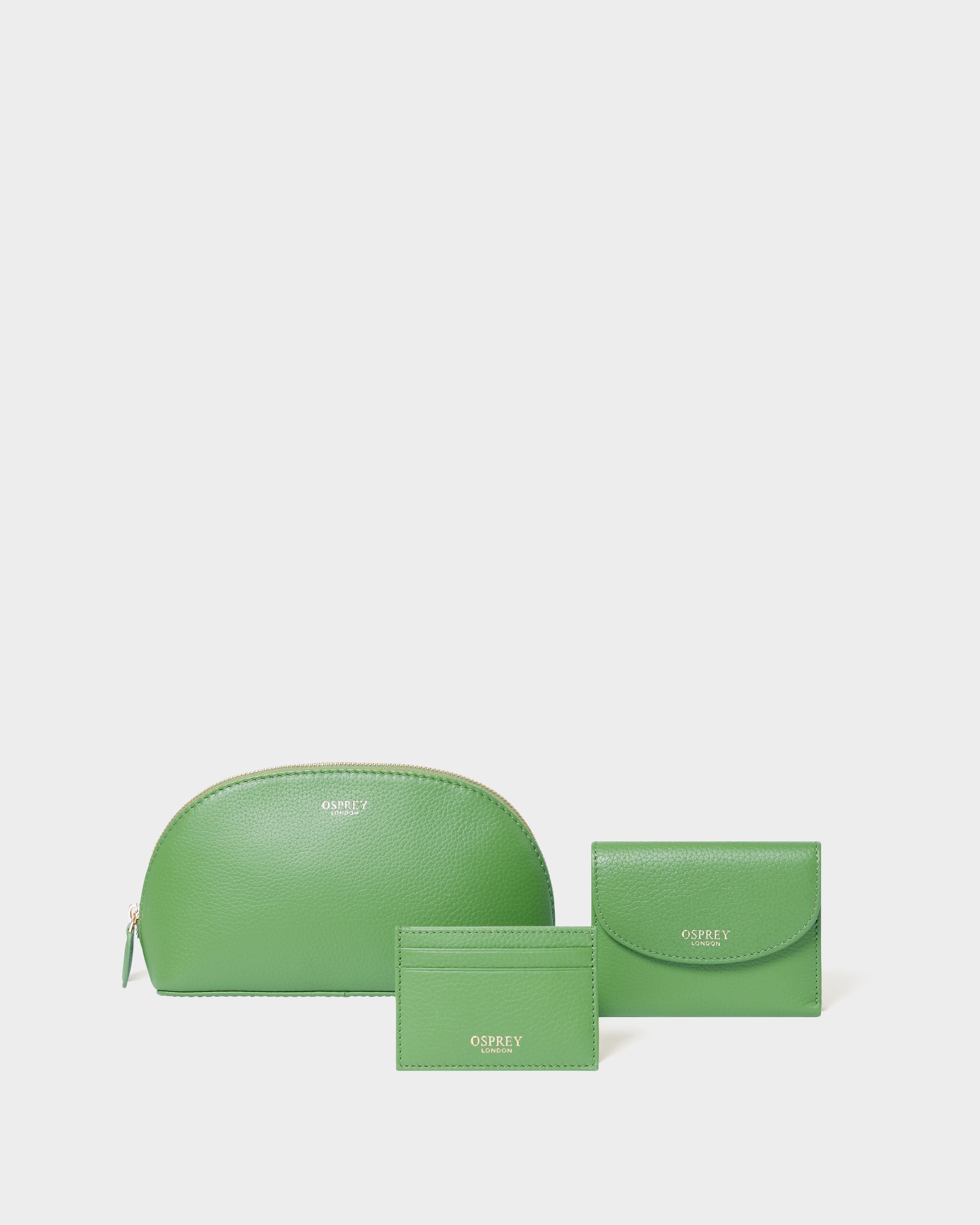 Image number 3 of The Tilly Leather Weekend Gift Set in Apple